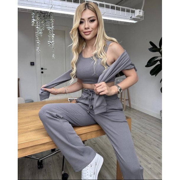 3-delt s�t Sporty-Chic Outfit.