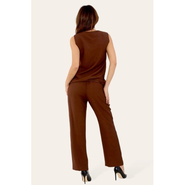 �rmel�st bukse-s�t med top og bukser