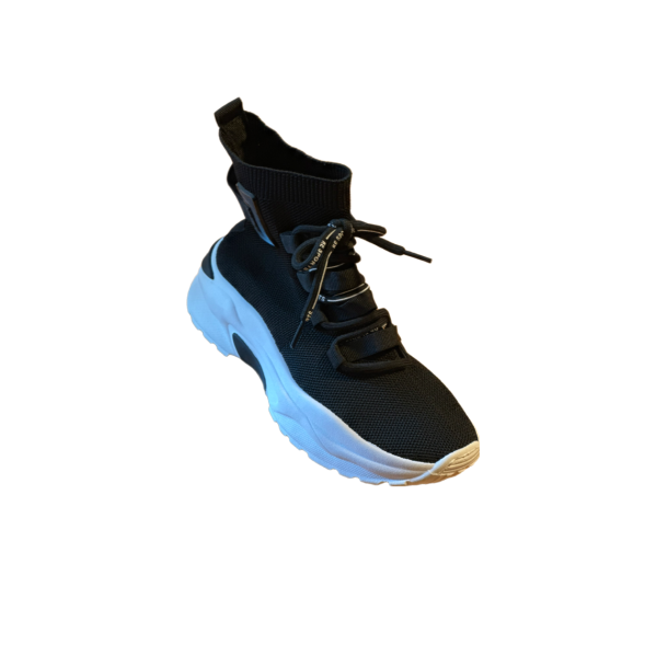 Sneakers med h�jankel