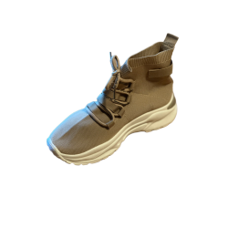 Sneakers med h�jankel